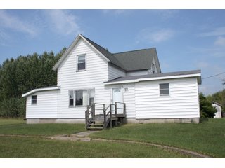 Home in Miami County, Indiana - REAL ESTATE AUCTION - 72.5+/- ACRES OFFERED IN 4 TRACTS IN MIAMI COUNTY, INDIANA